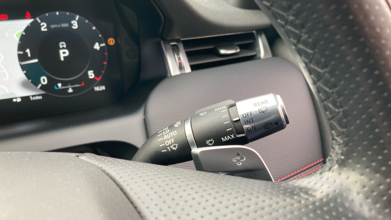 Land Rover Discovery Sport 2.0 D200 R-Dynamic SE 5dr Auto Diesel Station Wagon